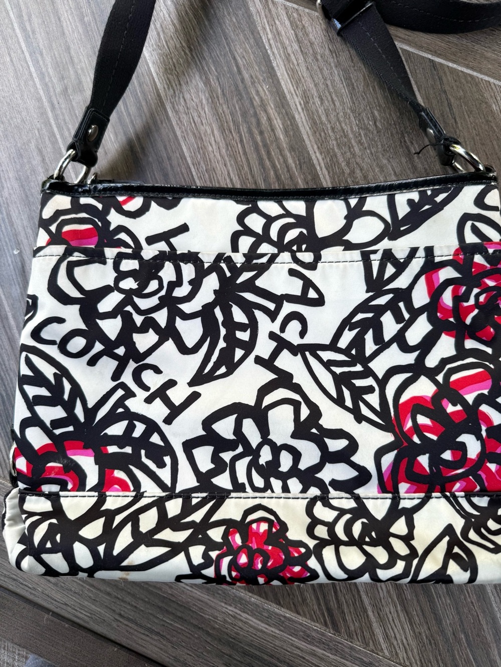 Coach Poppy White Floral Graffiti Crossbody with Black & Pink Accents - Picture 5 of 9